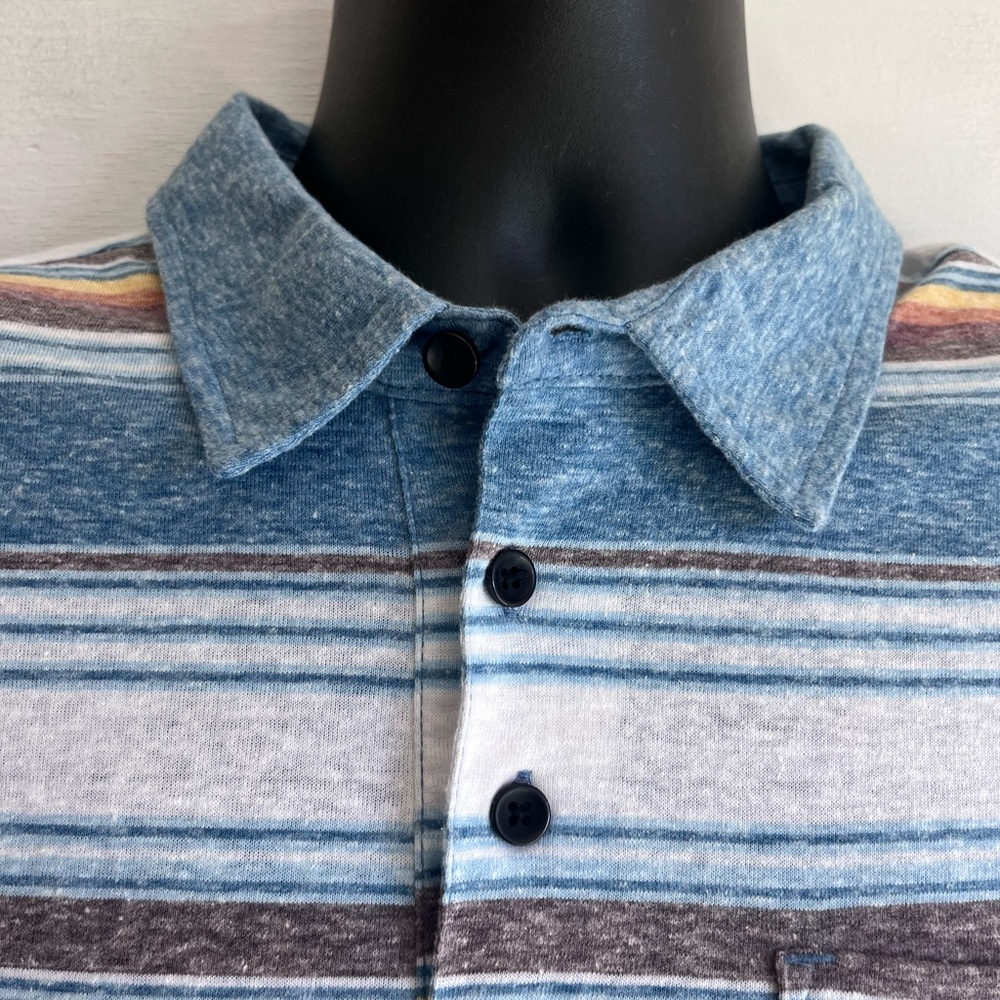 VISSLA Blue and Red Polo Shirt Classic Knit Design - Picture 4 of 11